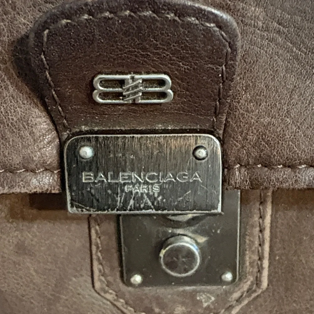 Balenciaga Dark Brown Messenger Bag - Picture 3 of 17